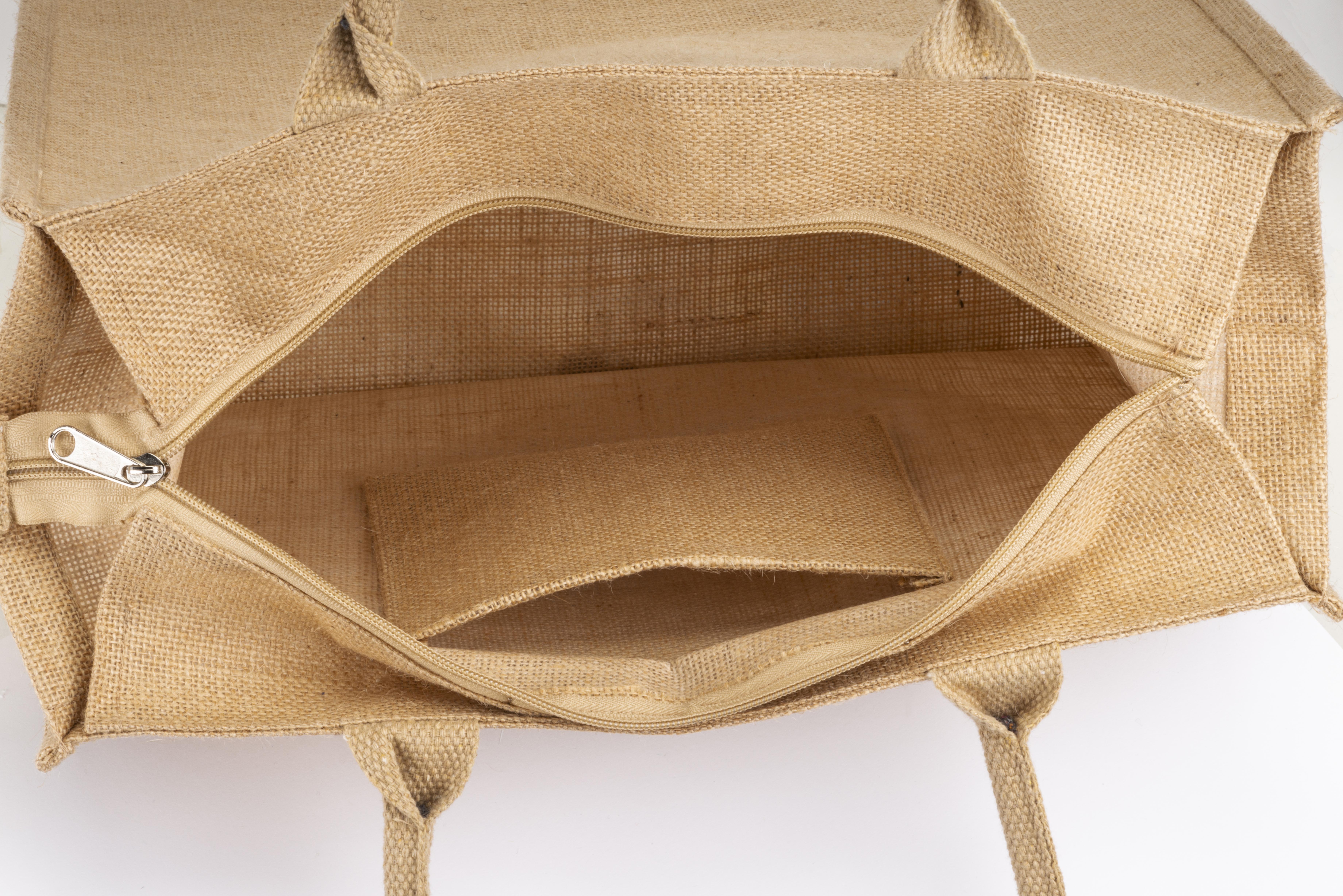 Borsa in juta con manici in cotone. Dotata di chiusura a zip