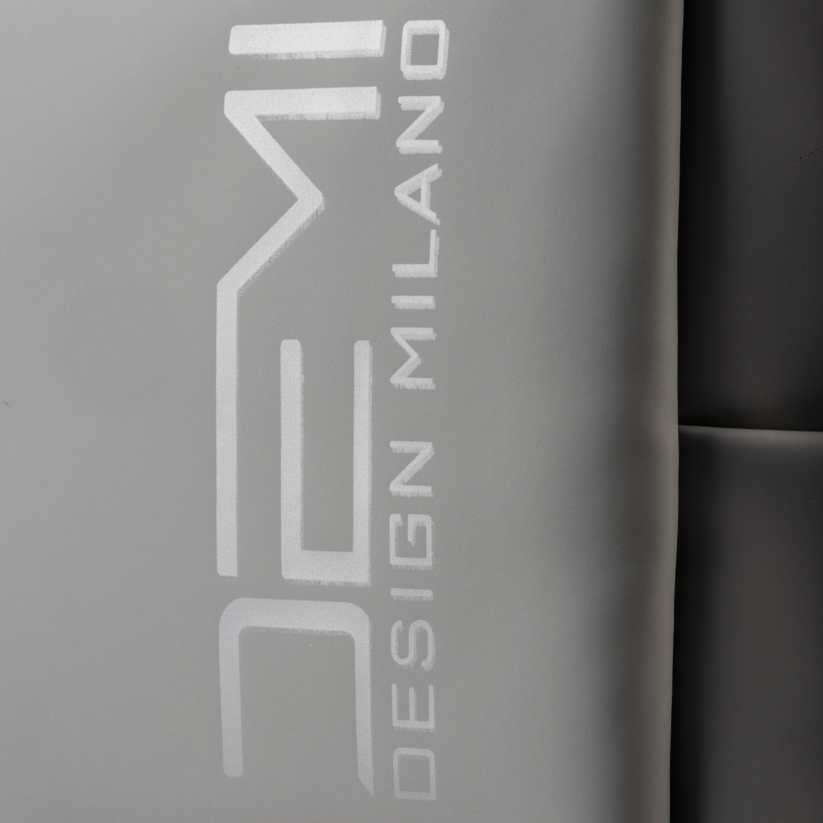 Beauty case in Soft PU water resistant con maniglia laterale, con logo DE.MI Design