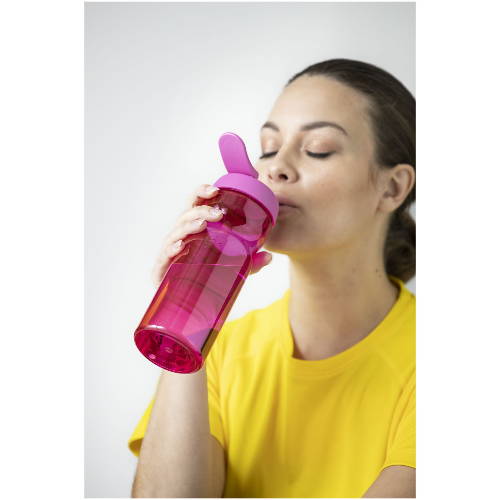 Borraccia sportiva H2O Active® Base da 650 ml con coperchio a scatto