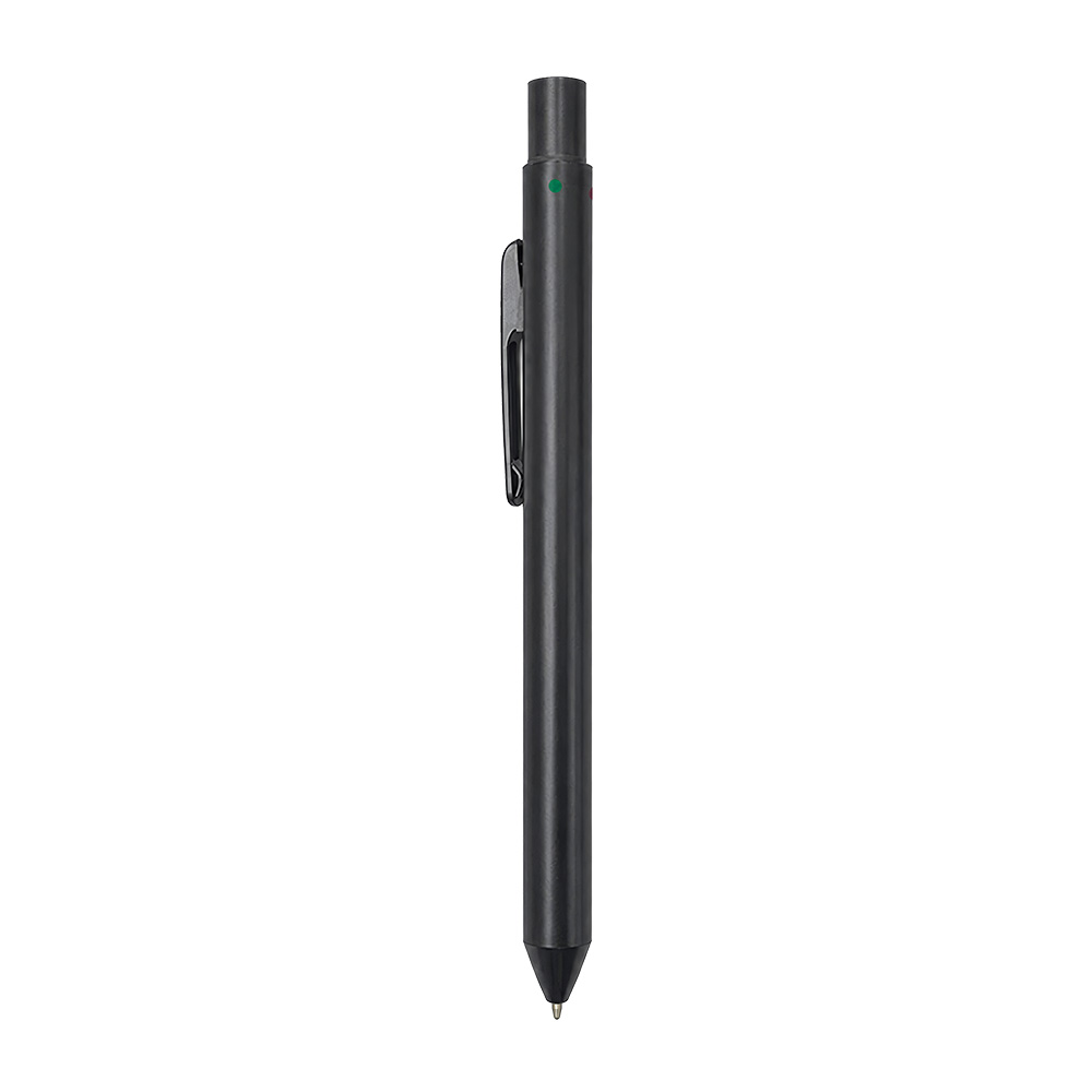 Penna a scatto in metallo. Quattro refill (nero, blu, rosso, verde)