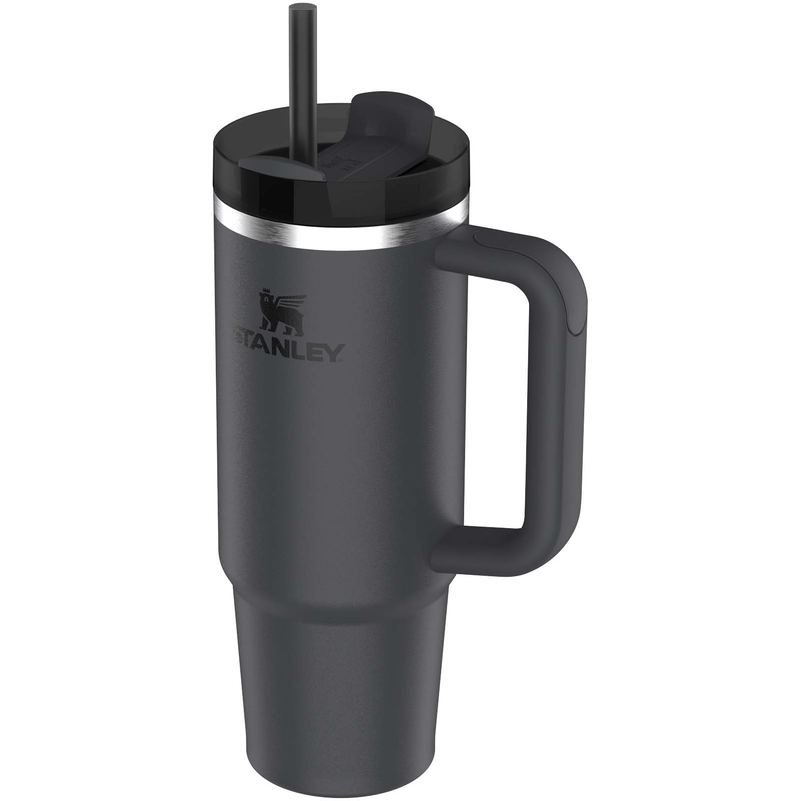 Bicchiere isolato Stanley Quencher® H2.0 FlowState™ 890 ml in acciaio inox riciclato