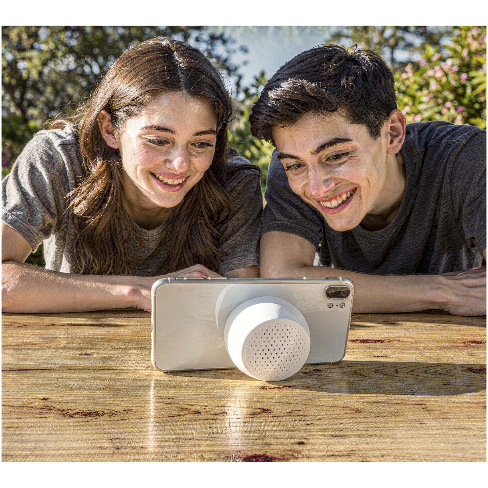 Altoparlante wireless magnetico impermeabile Boompods Zero-Snap da 5 W